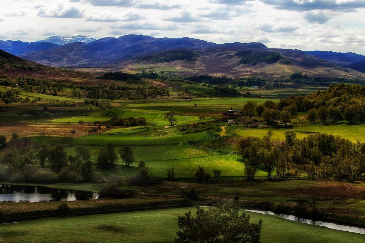 Glentruim Homestay B&B And Glamping Pods Newtonmore Zewnętrze zdjęcie